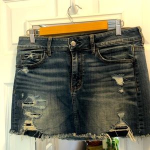 Distressed American Eagle denim mini skirt